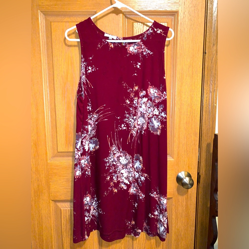 Floral Sleeveless Dress in Burgundy